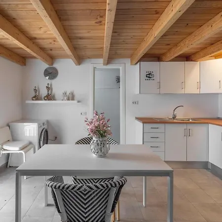 Elegante Y Moderna Miami Apartment *